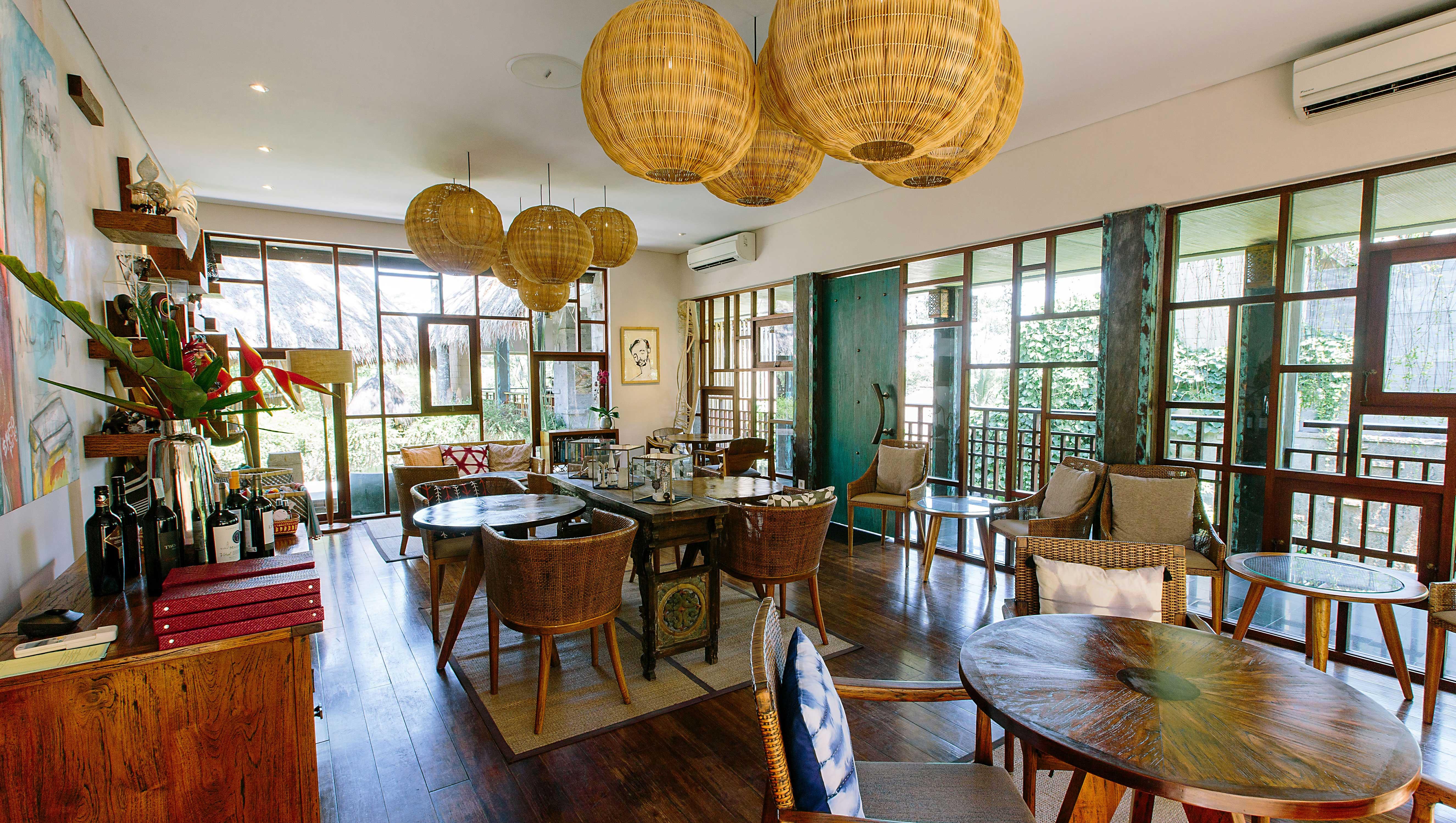 Tejaprana Resort & Spa Ubud Exterior foto The restaurant at the hotel