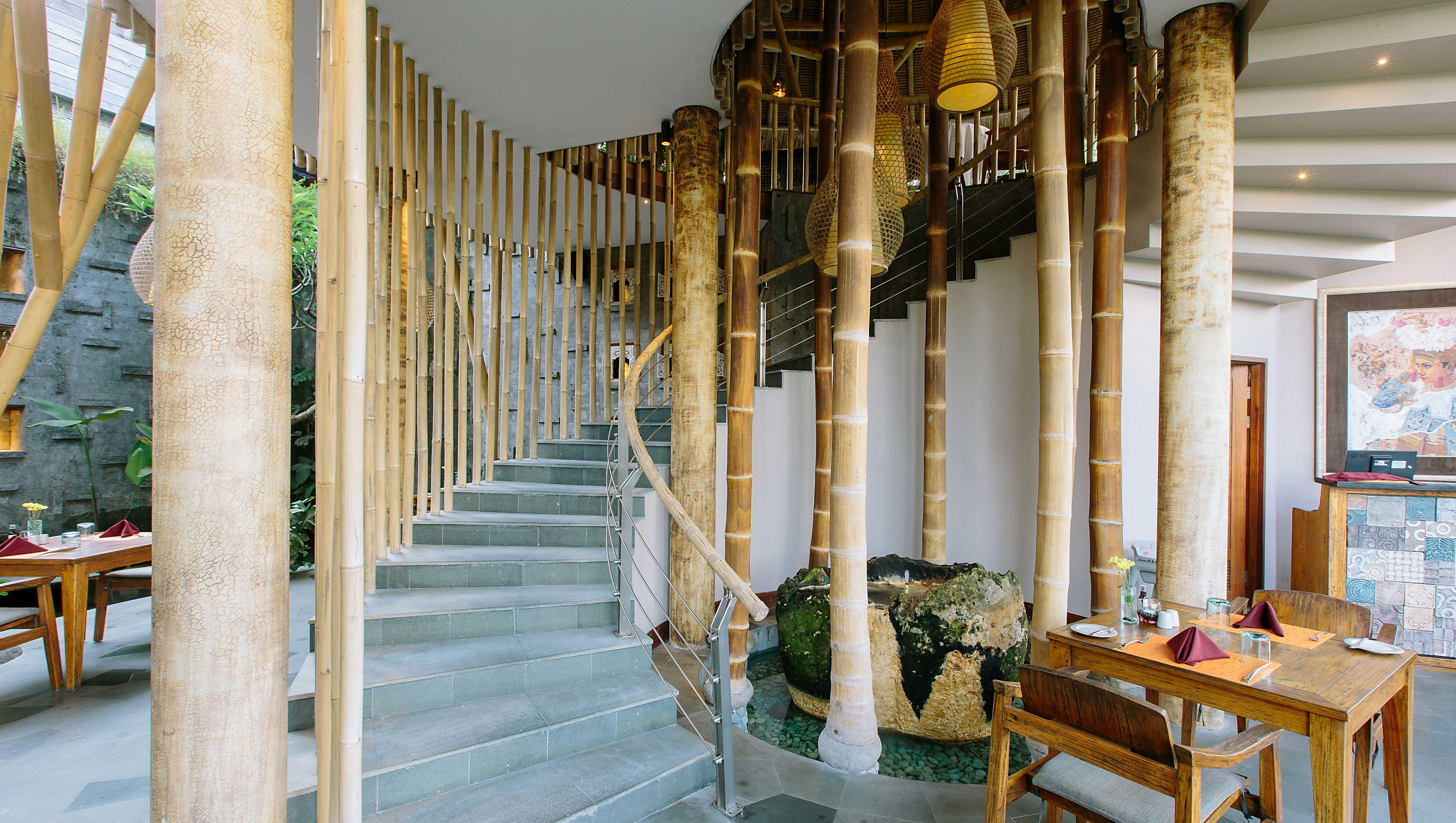 Tejaprana Resort & Spa Ubud Exterior foto Bamboo staircase