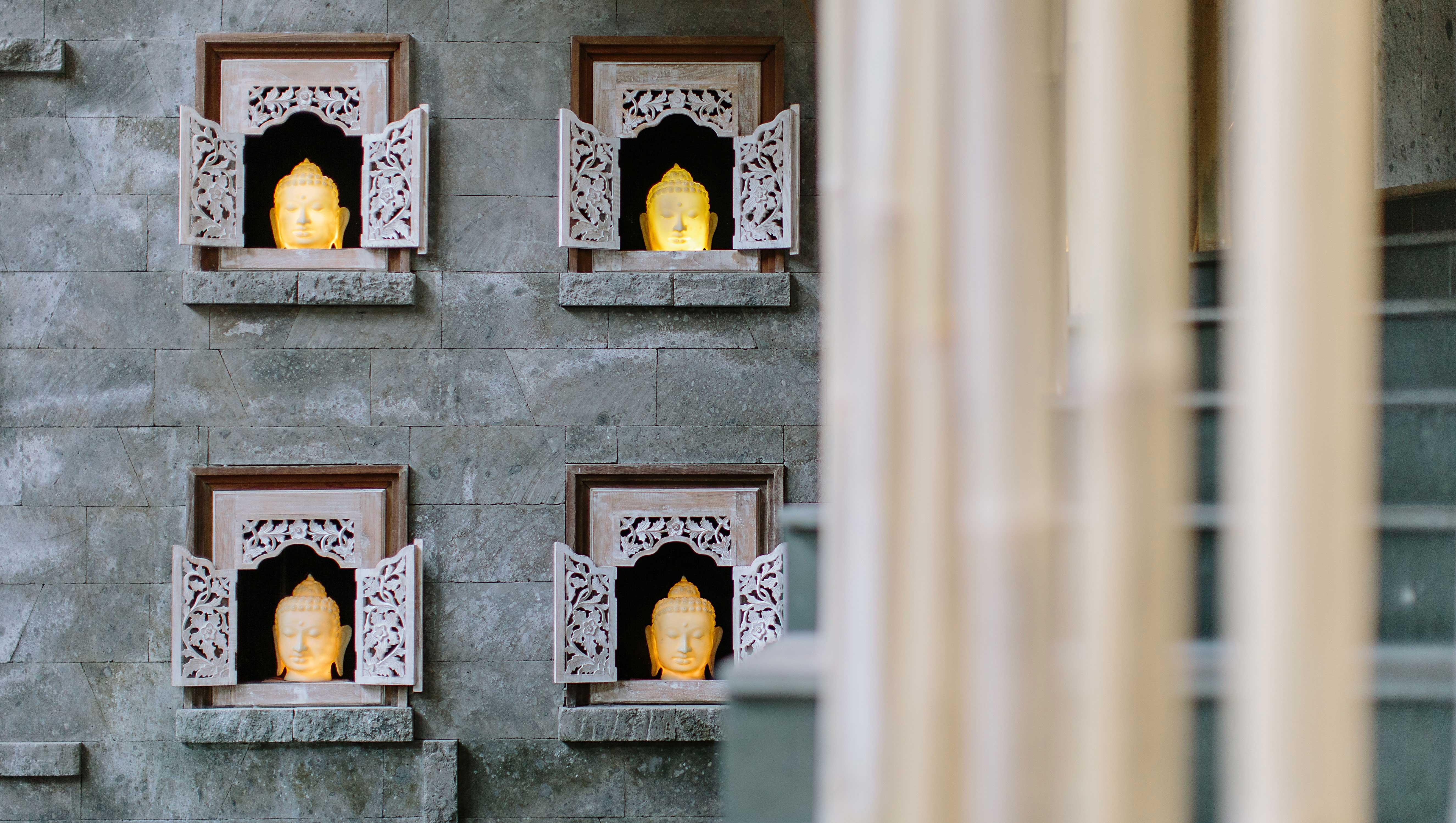 Tejaprana Resort & Spa Ubud Exterior foto The four faces of the Buddha